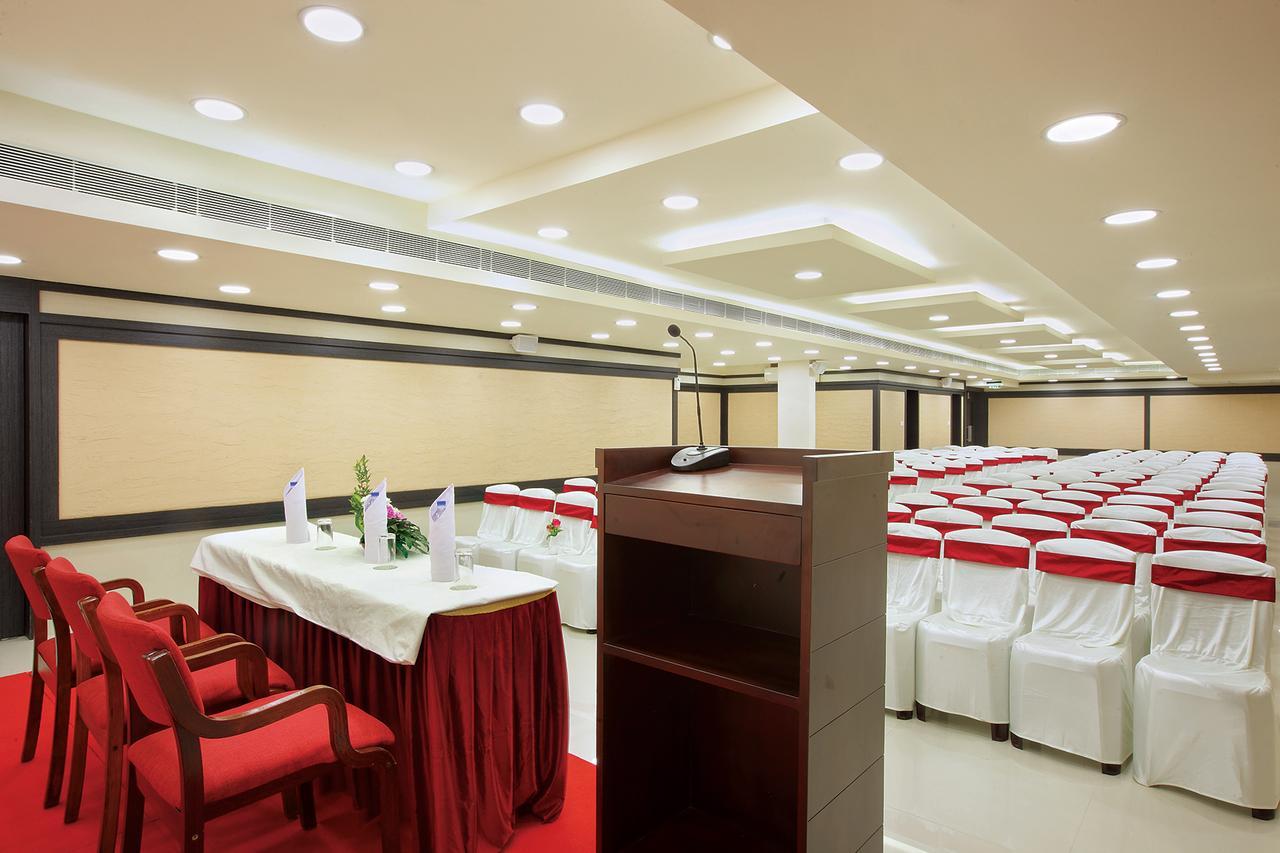 Joyees Residency Hotel Kottayam Ngoại thất bức ảnh