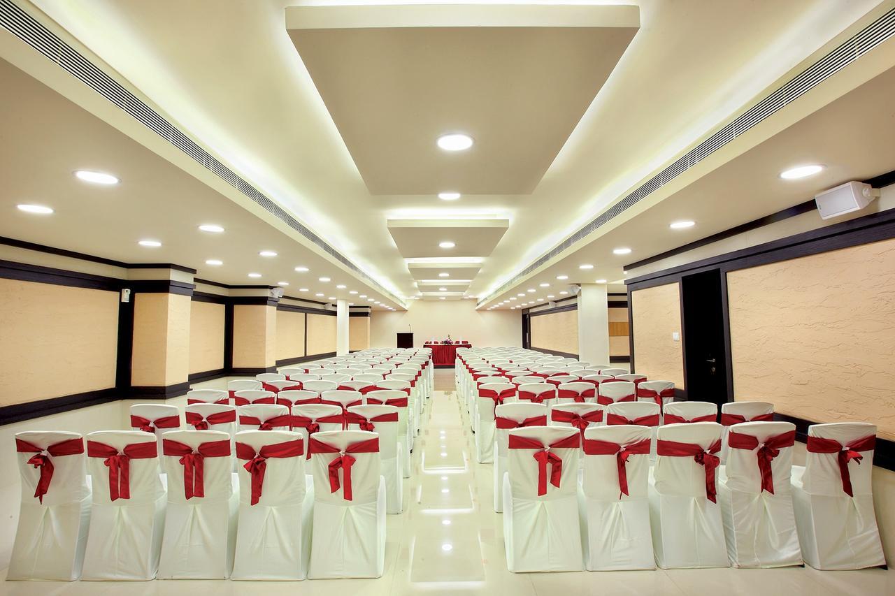 Joyees Residency Hotel Kottayam Ngoại thất bức ảnh